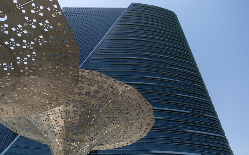 Four Seasons Hotel Abu Dhabi At Al Maryah Island Esterno foto The building's facade