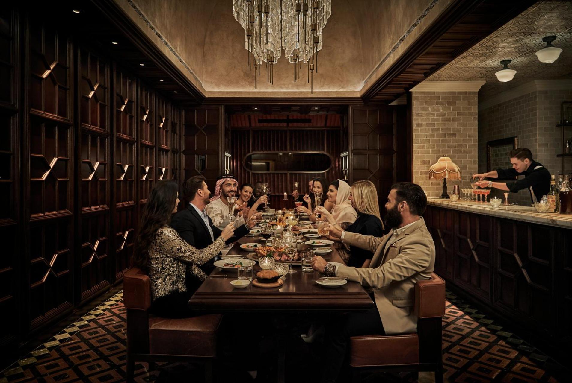 Four Seasons Hotel Abu Dhabi At Al Maryah Island Esterno foto Private dining room at CUT