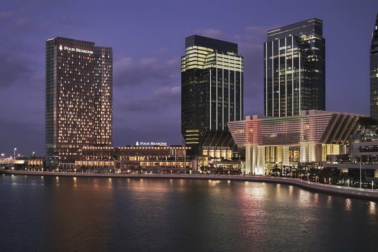Four Seasons Hotel Abu Dhabi At Al Maryah Island Esterno foto Four Seasons Hotel, Dubai