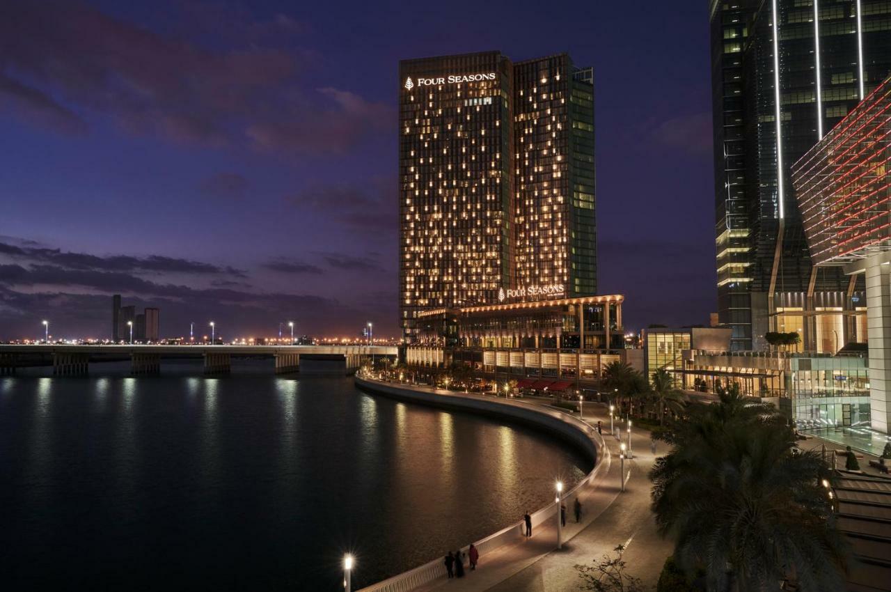 Four Seasons Hotel Abu Dhabi At Al Maryah Island Esterno foto The Ritz-Carlton, Bahrain
